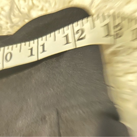 50%off w♥️ PINK Victoria’s Secret black bike shorts size small NWOT #75 - Picture 5 of 10